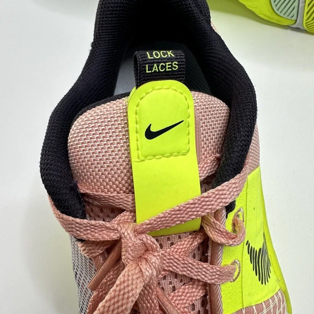 Nike Women's Size 9 Metcon 8 Arctic Orange‎ Volt DO9327-800 Training Shoes